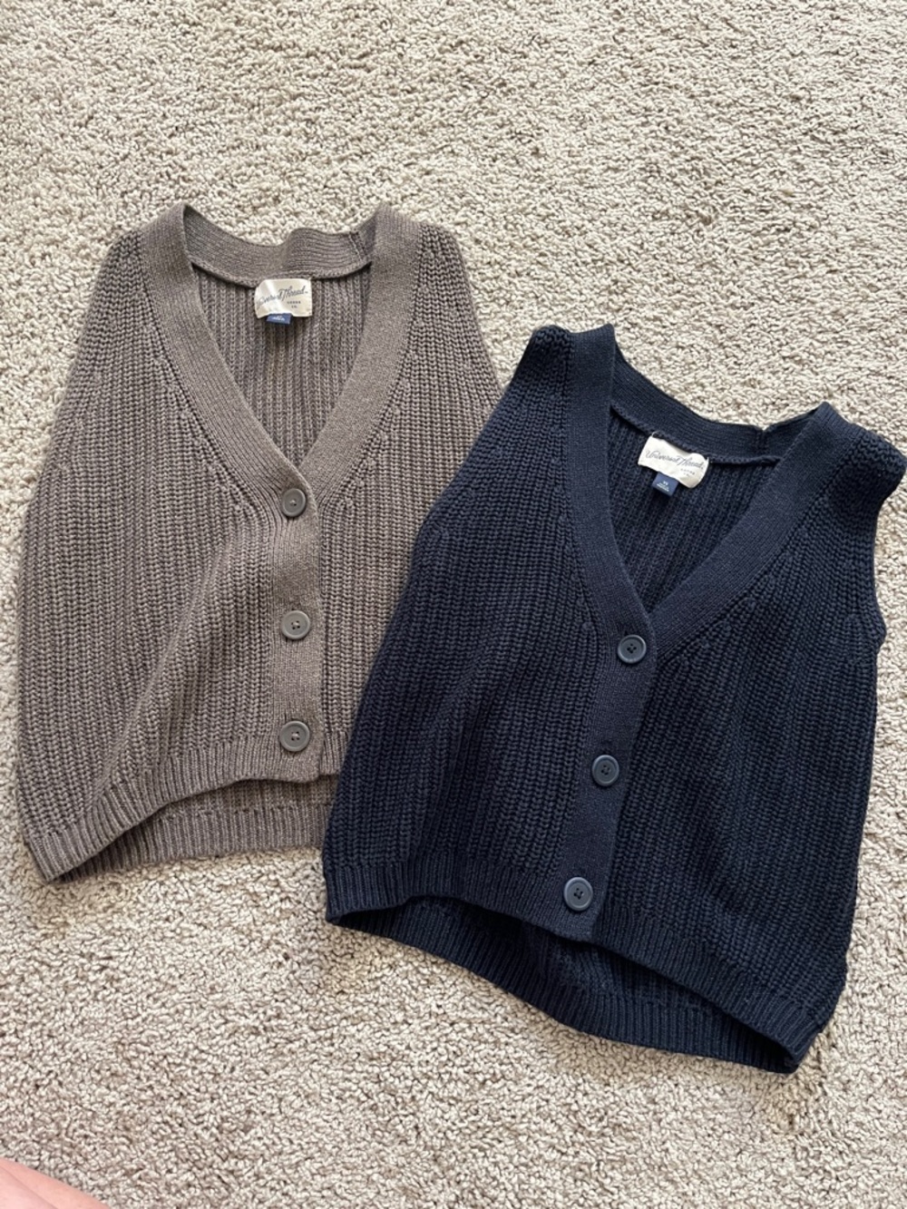 Universal Thread Taupe & Navy Knit Button-Front Sweater Vests